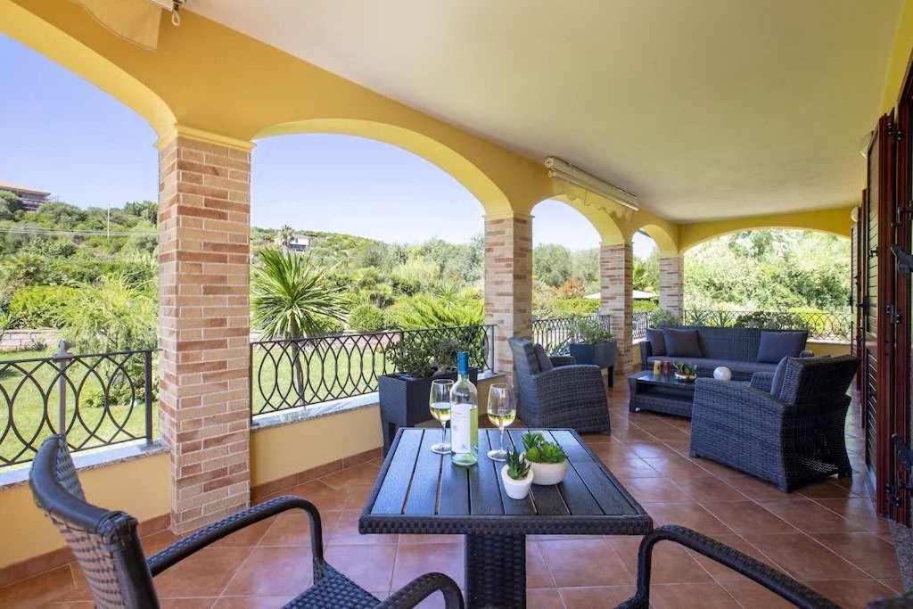 Alghero Villa Mistral Per 7 Persone Terrazza Bbq Ac Wifi Екстериор снимка