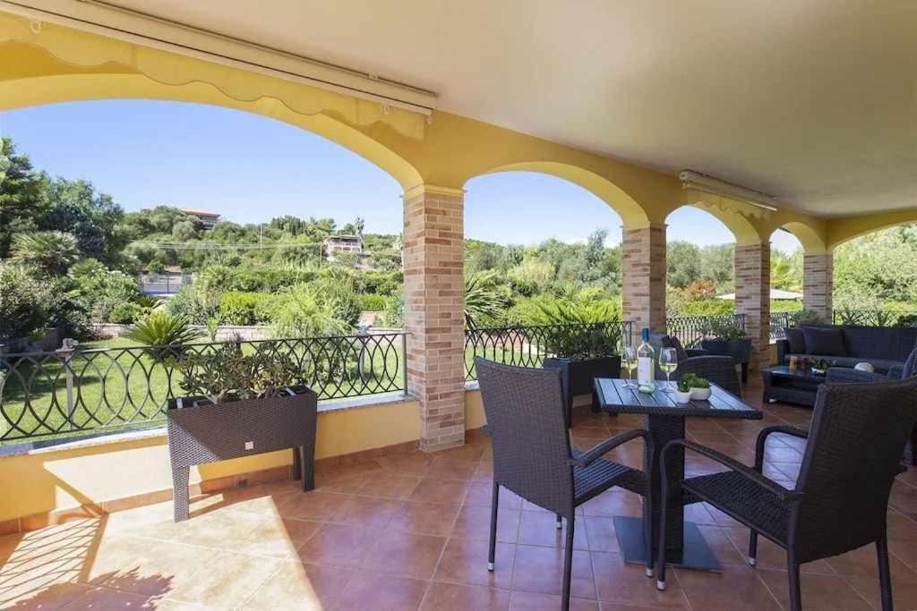 Alghero Villa Mistral Per 7 Persone Terrazza Bbq Ac Wifi Екстериор снимка